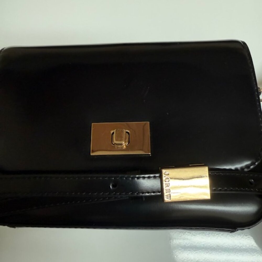 J.CREW Edie Crossbody Bag in Italian Leather in Black - Picture 2 of 6